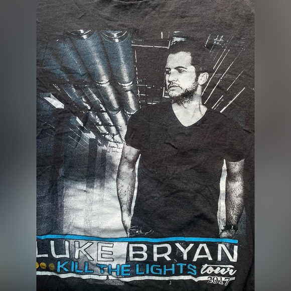 Luke Bryan Concert Tee Kill The Lights Tour 2017 Size Medium 100% Cotton - Picture 4 of 8